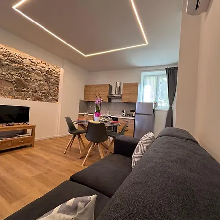 La Perla Del D Orta Daire *